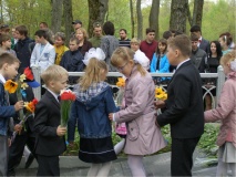 Праздничные мероприятия посвященные празднованию 71 летия Великой Победы прошли 6 мая 2016 года в д - 22