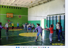 Спортивный праздник для детской площадки в школе проводимый 04.06.2013 - 7