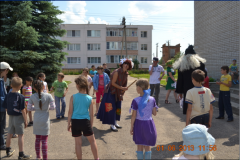 День защиты детей проводимый 01.06.2013 года возле Дома культуры - 8
