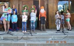 31 мая, ко Дню защиты детей, на площади перед Кощинским СДК прошло театрализованное представление «П - 13