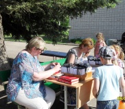 26 мая в канун Всероссийского дня библиотек сотрудники Кощинской сельской библиотеки решили покинуть - 9