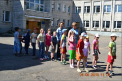 Спортивный праздник для детской площадки в школе проводимый 04.06.2013 - 5